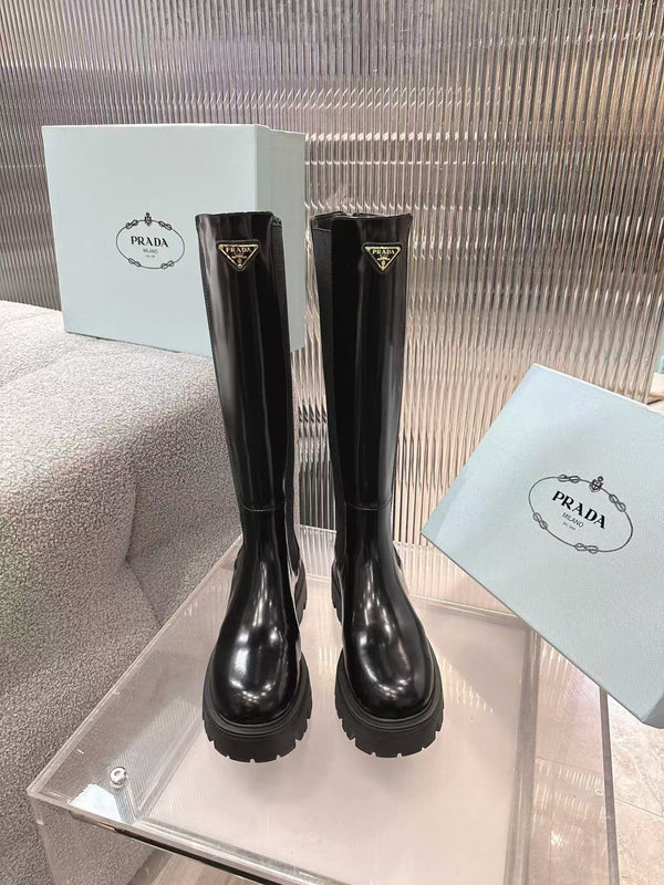 Platform boots