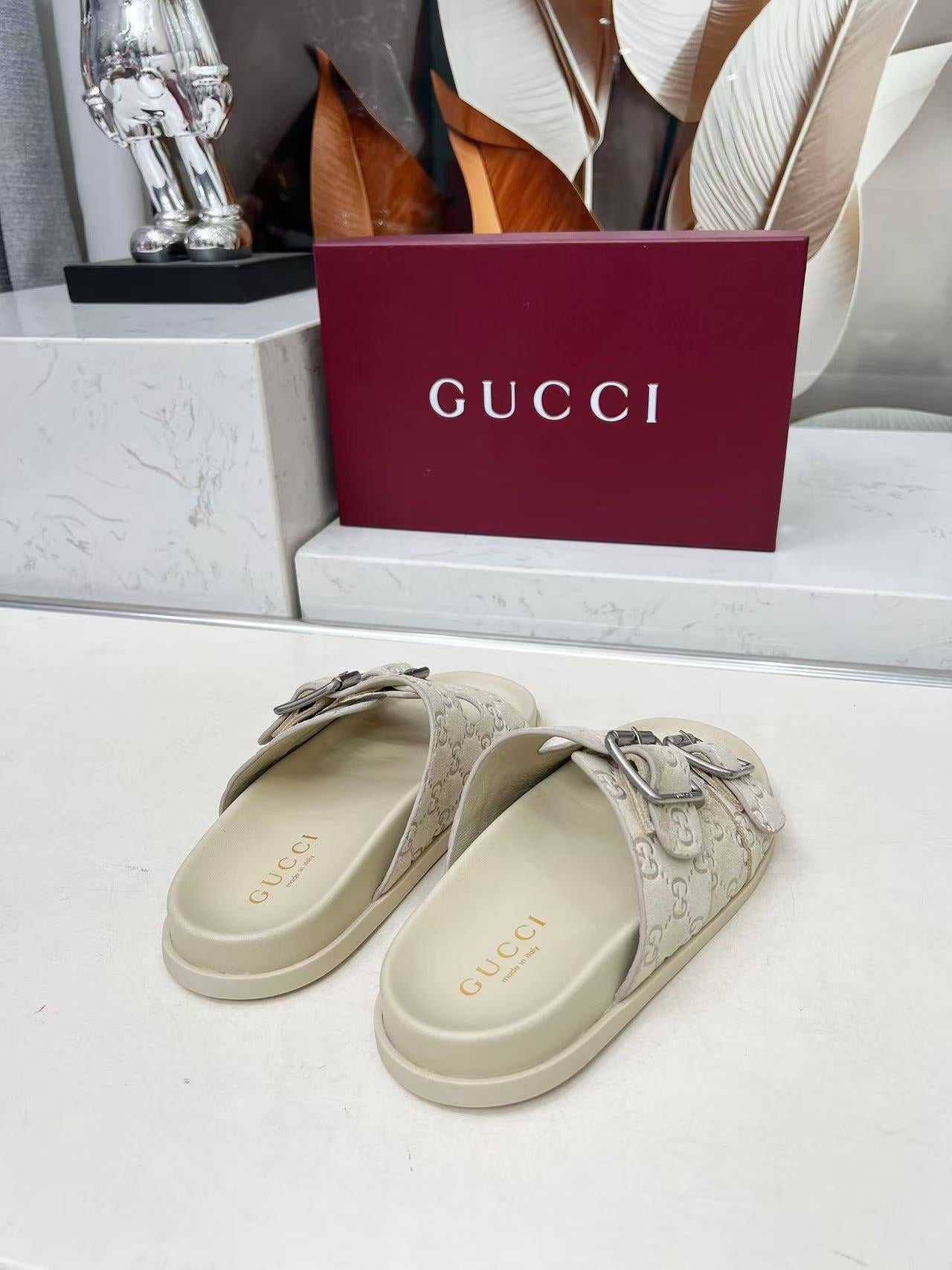 Double G platform slippers