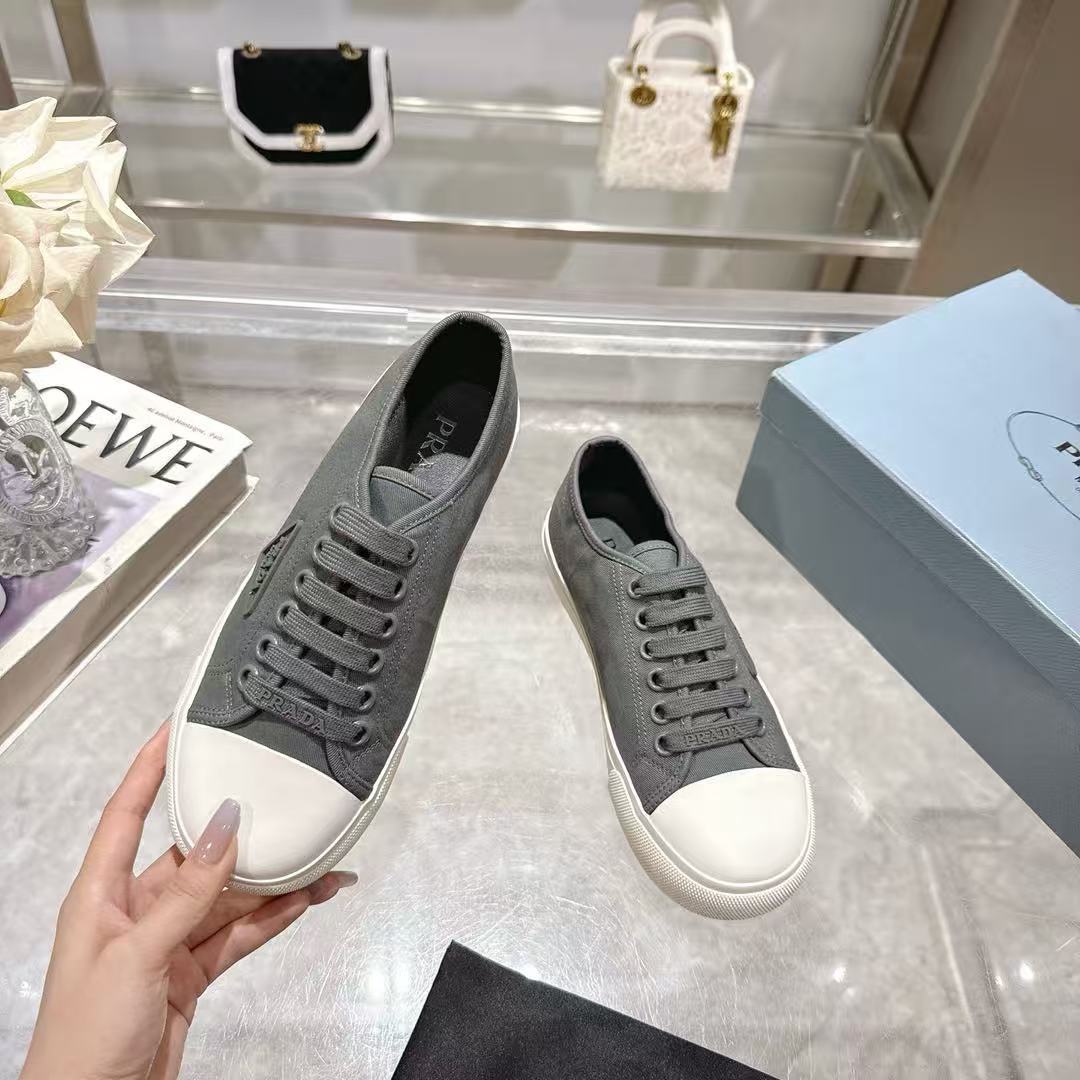 Cloudy Gray Cotton gabardinesneakers