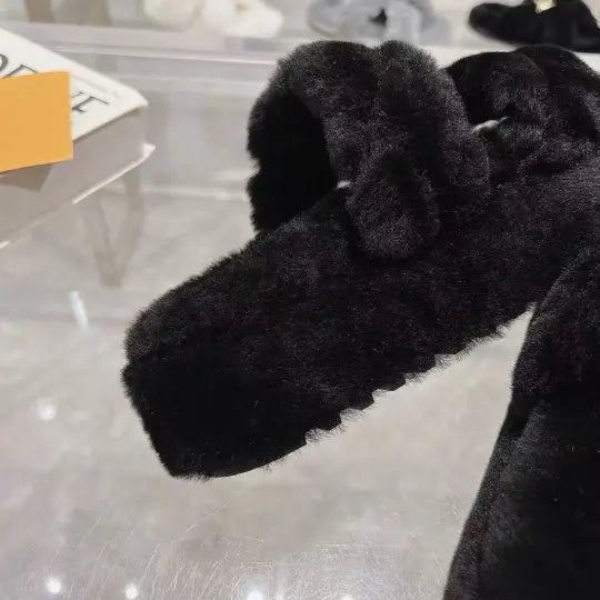Plush slippers