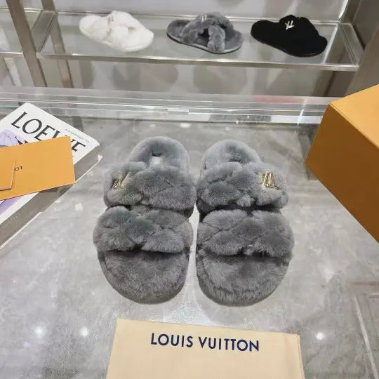 Plush slippers