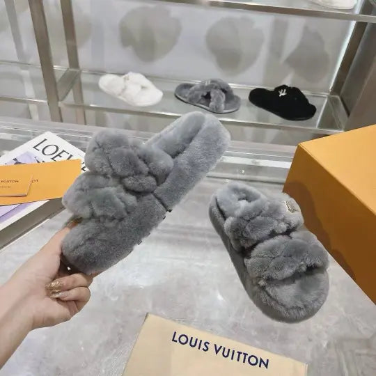 Plush slippers