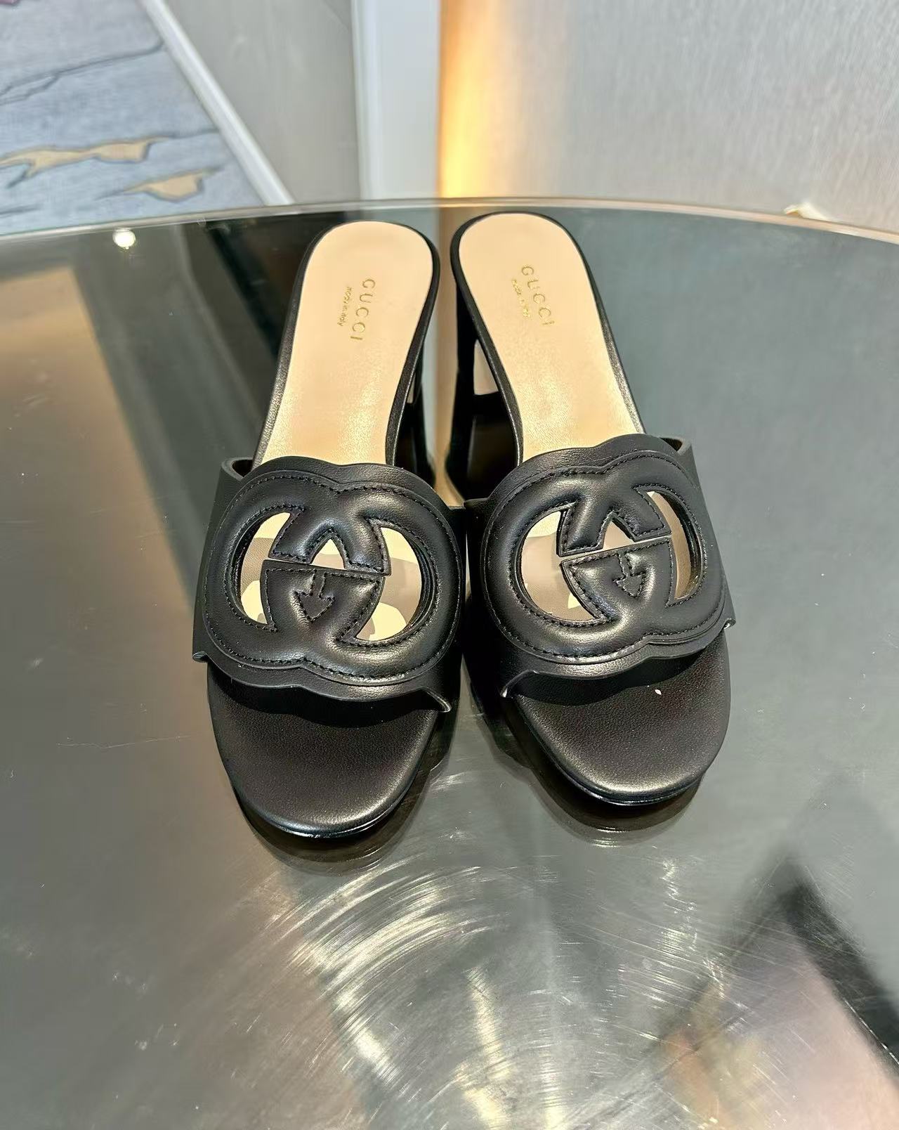 Double G logo block heel mule sandals