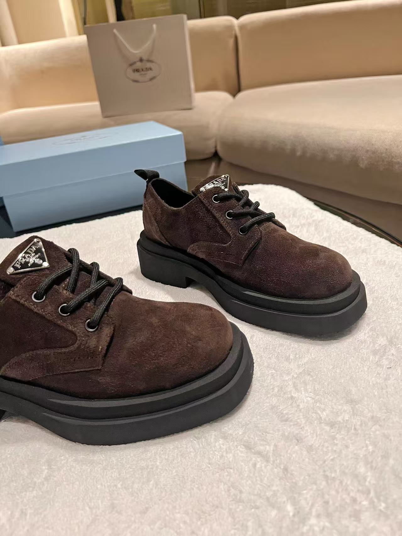 Brown suede platform lace-up sneakers