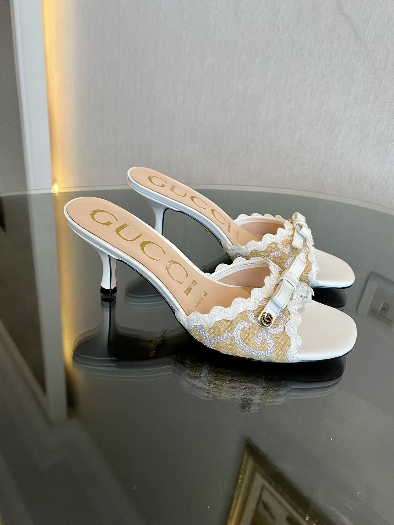 Supreme CanvasSlide sandal